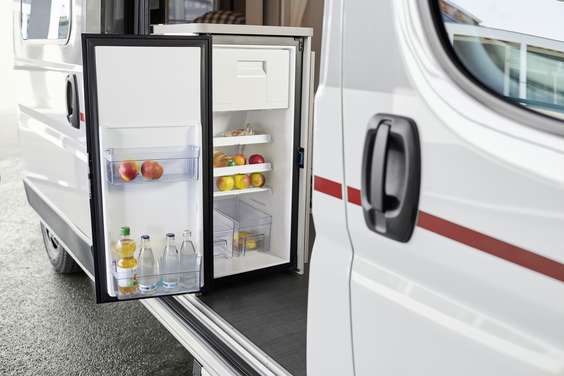 Muito espaço: o frigorífico de 84 l com compartimento de congelação de 3 estrelas