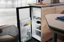 Muito espaço: as diferentes opções de frigorífico têm um volume mínimo de 84 l com congelador de 3 estrelas.